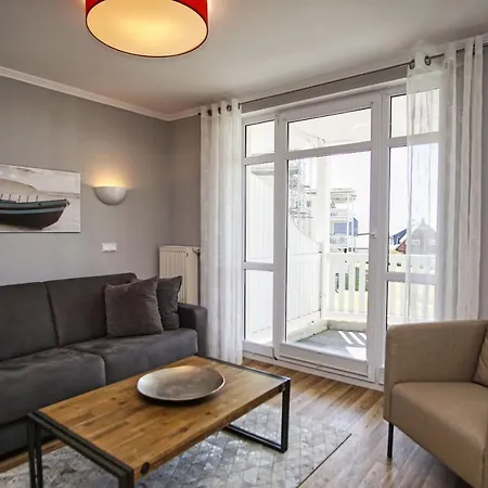 Mit Meerblick Und Balkon, Gratis Nutzung Vom Ahoi Erlebnisbad Und Sauna In Sellin - Meeresblick 34 Appartement *
